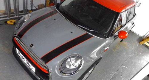 Red detail wrap for Mini